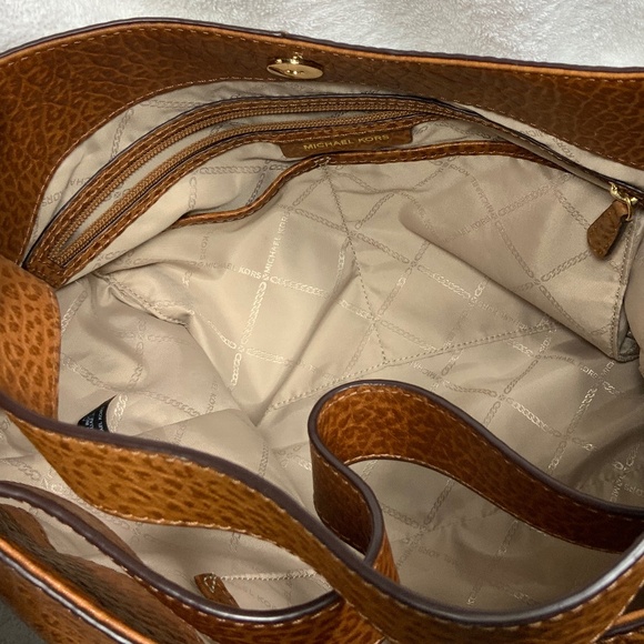 Michael Kors Studded Leather Carryall Tote Shoulder - Picture 5 of 16